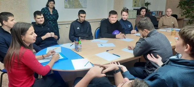 Работа клуба "Выпускник", на базе ОБПОУ "Курский электромеханический техникум"