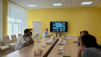 В Курске прошел круглый стол для замещающих родителей и специалистов сопровождения &laquo;Слово об отце: все мы родом из детства...&raquo;